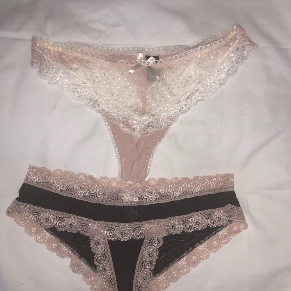 Pretty Lace Trimmed Panties. Set of Two.